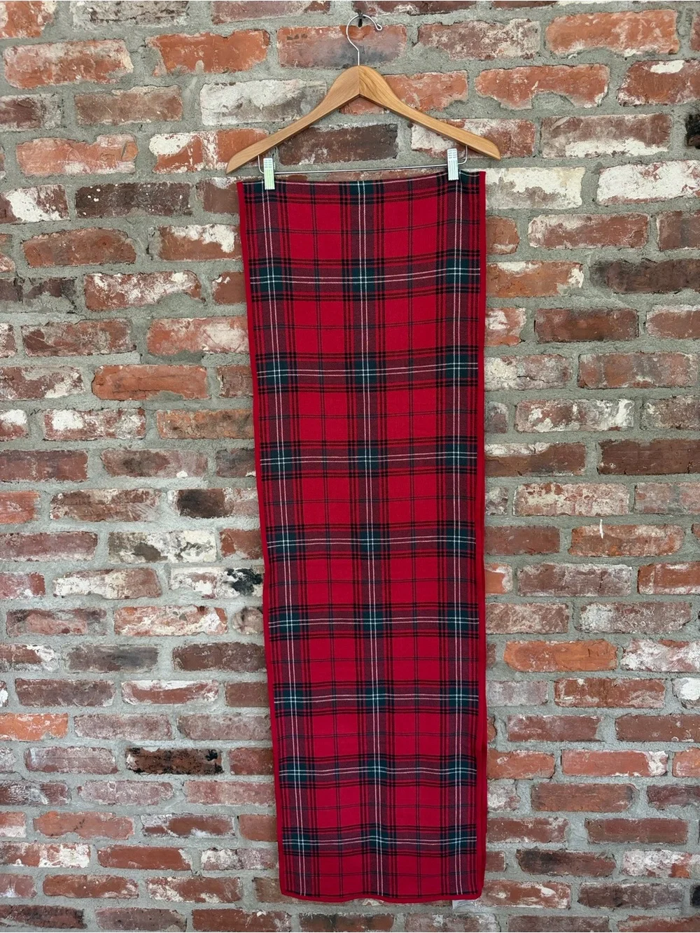 Williams Sonoma Red Tartan Plaid Table Runner 16x108 Christmas Linen Cotton